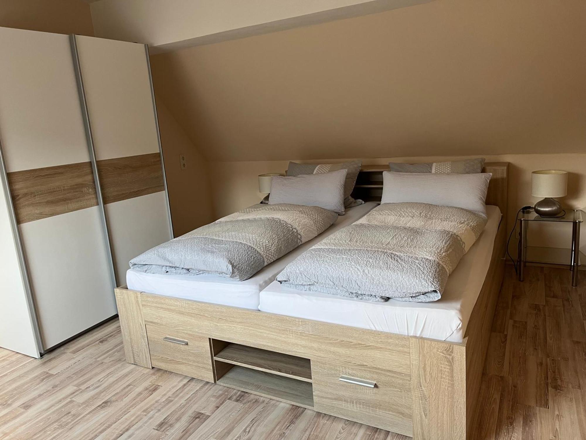 Ürzig Mosel Ferienwohnung מראה חיצוני תמונה