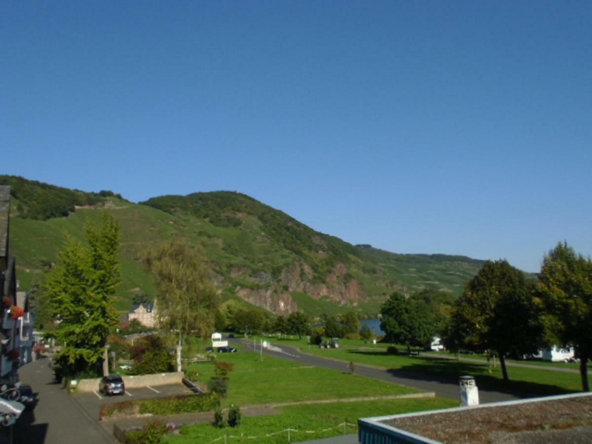 Ürzig Mosel Ferienwohnung מראה חיצוני תמונה